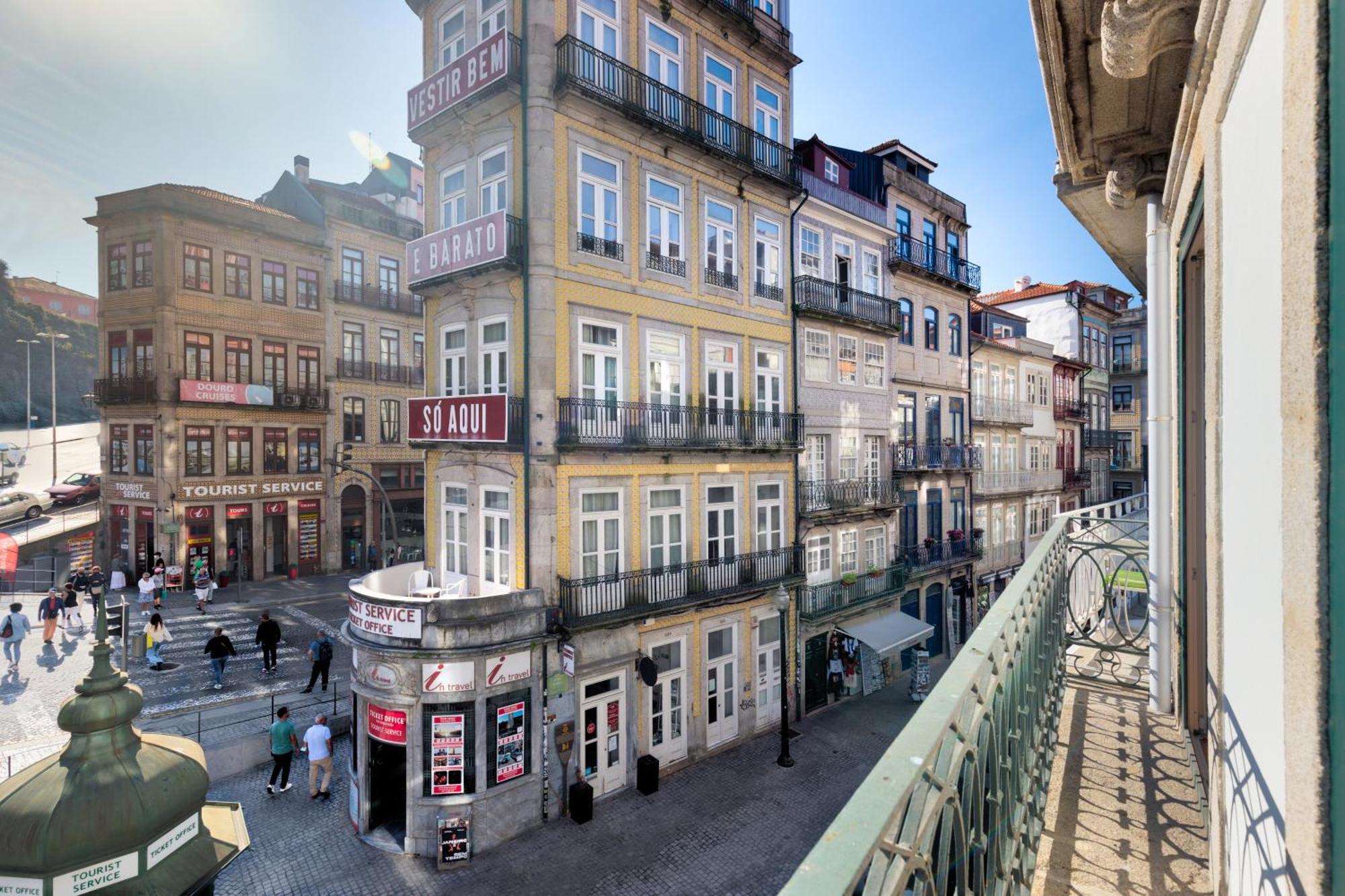 Inbloom Apartments Porto Cameră foto